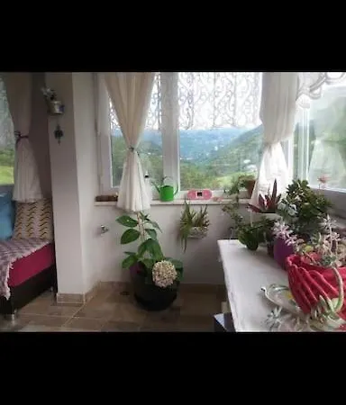 Macka Esiroglu Beldesi Apartment *